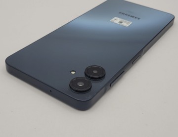 Б/в Мобільний телефон Samsung galaxy a06 4/128gb 01-200991754