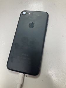 Б/в Мобільний телефон Apple iphone 7 128gb 01-201018343