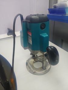 Б/в Фрезер Makita 3612c 01-201032296