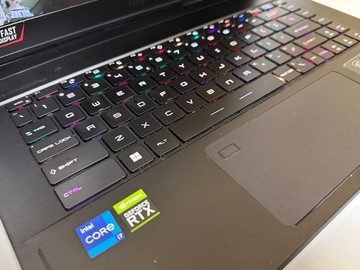 Б/в Ноутбук Msi 15/core i7-12700h ddr5/32gb ddr5/ssd 1200 gb/geforce rtx3070ti 8gb 01-201054473