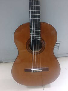 Б/в Класична гітара Yamaha c40 01-201074895