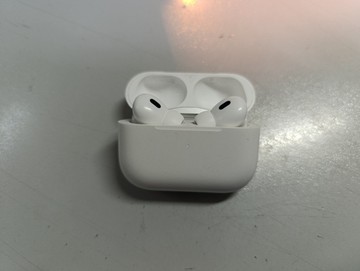 Б/в Навушники Apple airpods pro 2nd generation with magsafe charging case usb-c 01-201078614