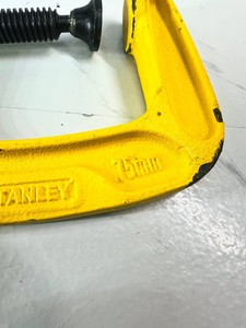 Б/в Струбцина Stanley 75 мм 01-201103914