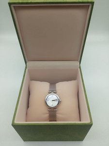 Б/в Годинник Gucci 141.5 01-201116413