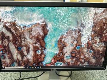 Dell p2214hb