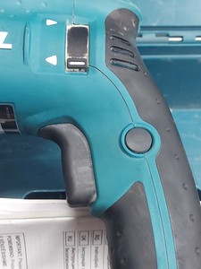 Б/в Перфоратор Makita hr2470 01-201101009