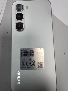 Б/в Мобільний телефон Infinix hot 60 pro 8/256gb 01-201160386