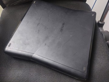 Б/в Ігрова приставка Microsoft xbox360 slim 250gb kinect 01-201150433
