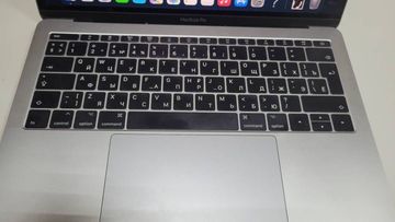 01-200250063: Apple a1708 macbook pro 13,3" core i5 2,3ghz/ram8gb/ssd 512gb/intel iris plus graphics 640