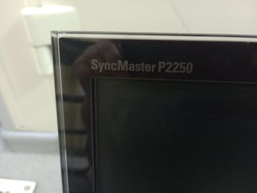 01-200462843: Samsung p2250