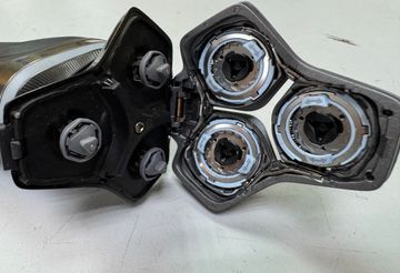 01-200605698: Philips shaver series 9000 s9987