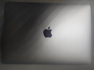 01-200757743: Apple macbook air 13" 2020 a2179 core i3 1,1ghz/ram8gb/ssd256gb/intel iris plus graphics