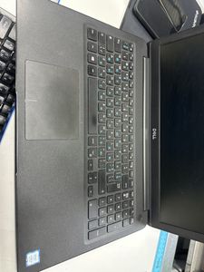 01-200773200: Dell 15/core i5 8365u ddr4/8gb ddr4/ssd 480 gb/*інтегрована