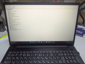 Б/у Ноутбук Lenovo 15/ryzen 3 5300u ddr4/8gb ddr4/hdd *відсутній/ssd 240 gb/*інтегрована 01-200796949