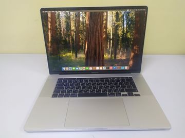 Б/в Ноутбук Apple macbook pro 16" 2019 /a2141 /core i7 2,6ghz /ram 16gb /ssd 500gb /amd radeon pro 5300m 01-200777975
