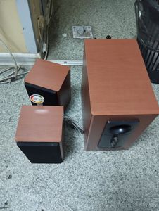 Б/в Акустика F&D r-313 01-200801486