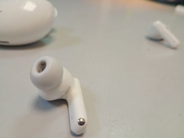 Б/в Навушники Huawei freebuds 6i 01-200801415