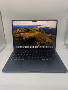 Б/в Ноутбук Apple macbook air 13.6/ m2 / ram 16gb/ ssd 256gb/ gpu 8 core 01-200765308
