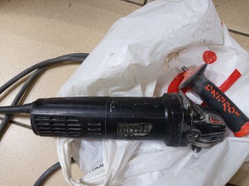 Б/у Угловая шлифмашина Dnipro-M gs-160se 01-200810395