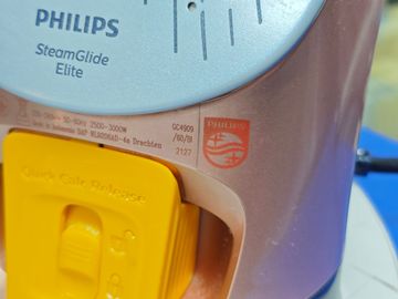 Б/в Праска Philips gc4909 01-200812762