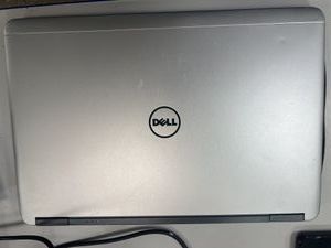 Б/в Ноутбук Dell 12/core i5 4300m ddr3/4gb ddr3/hdd *відсутній/ssd 128 gb/*інтегрована 01-200829831