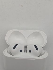 Б/у Наушники Apple airpods 4 with active noise cancellation 01-200831400