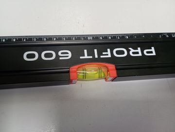 Б/у Уровень Dnipro-M dnipro-m profit 600 мм 01-200838584