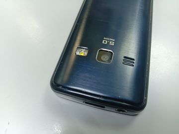 Б/в Мобільний телефон Samsung s5611 01-200839228