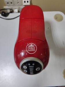 Б/у Кофеварка Krups nescafe dolce gusto genio s plus kp340510 01-200840968