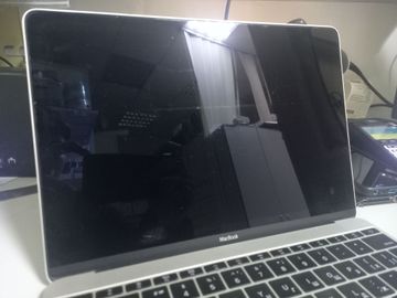 Б/в Ноутбук Apple macbook a1534 12" core m3 1,2ghz/ram 8gb/ssd 256gb/intel hd graphics 615 01-200861044