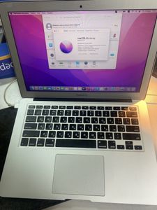 Б/в Ноутбук Apple macbook air a1466/ 13,3"/ core i5 1.3ghz /ram 8gb/ ssd 128gb/intel hd graphics 6000 01-200901576