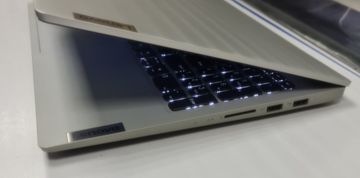 Б/в Ноутбук Lenovo 16/core i5-1035g1 ddr4/8gb ddr4/ssd 256 gb/*інтегрована 01-200904123