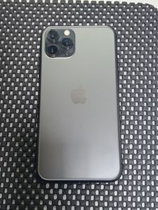 Б/у Мобільний телефон Apple iphone 11 pro 64gb 01-200904465