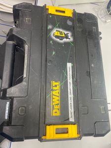 Б/в Лазерний нівелір Dewalt dw088cg 01-200906055