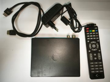 Б/у Ресиверы ТВ Uclan denys pro combo 01-200906939