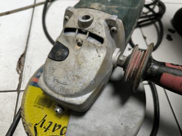 Б/в Кутова шліфмашина Metabo w 2200-230 01-200907606