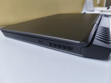 Б/в Ноутбук Dell 17/core i7 6700hq ddr3/16gb ddr3/hdd *відсутній/ssd 960 gb/geforce gtx1070 8gb 01-200912097