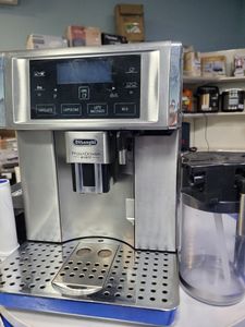 Б/в Кавоварка Delonghi esam 6700 01-200901156