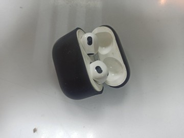 Б/в Навушники Avantis a300 01-200927080