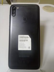 Б/в Мобільний телефон Samsung galaxy m11 2020 m115f 3/32gb 01-200934016