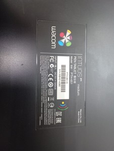 Б/в Графічний планшет Wacom intuos pro m pth-651 01-200940161