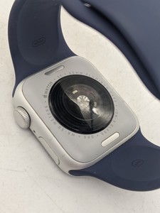 Б/в Смарт-годинник Apple watch se 2 gps 40mm aluminium case 01-200910111