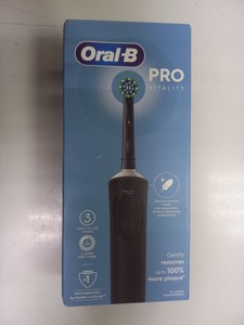 Б/в Електрична зубна щітка Oral-B vitality d103 pro protect x clean d103.413.3 01-200948971