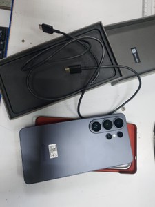 Б/в Мобільний телефон Samsung galaxy s26 ultra 16/1tb 01-200962510