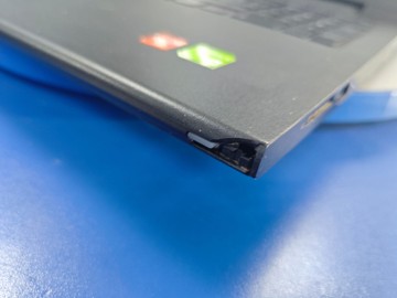 Б/в Ноутбук Dell 15/pentium 3558u ddr3/4gb ddr3/hdd *відсутній/ssd *відсутній/geforce 820m 2gb 01-200964482
