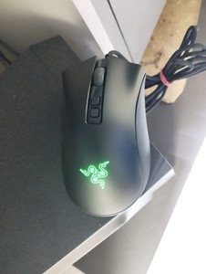 Б/в Миша Razer deathadder v2 pro wireless mouse dock 01-200982255