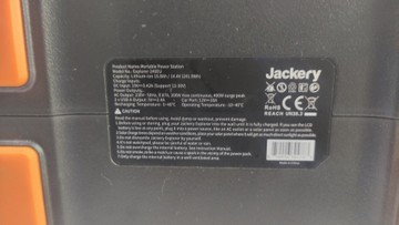 Б/в Зарядна станція Jackery explorer 240 01-201002906