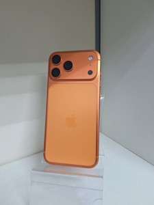 Б/в Мобільний телефон Apple iphone 17 pro max 256gb 01-201007210