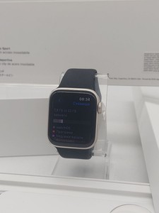 Б/в Смарт-годинник Apple watch se 40mm gps 01-200975036