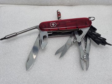 Б/в Ніж складаний Victorinox cybertool 29 01-201053525